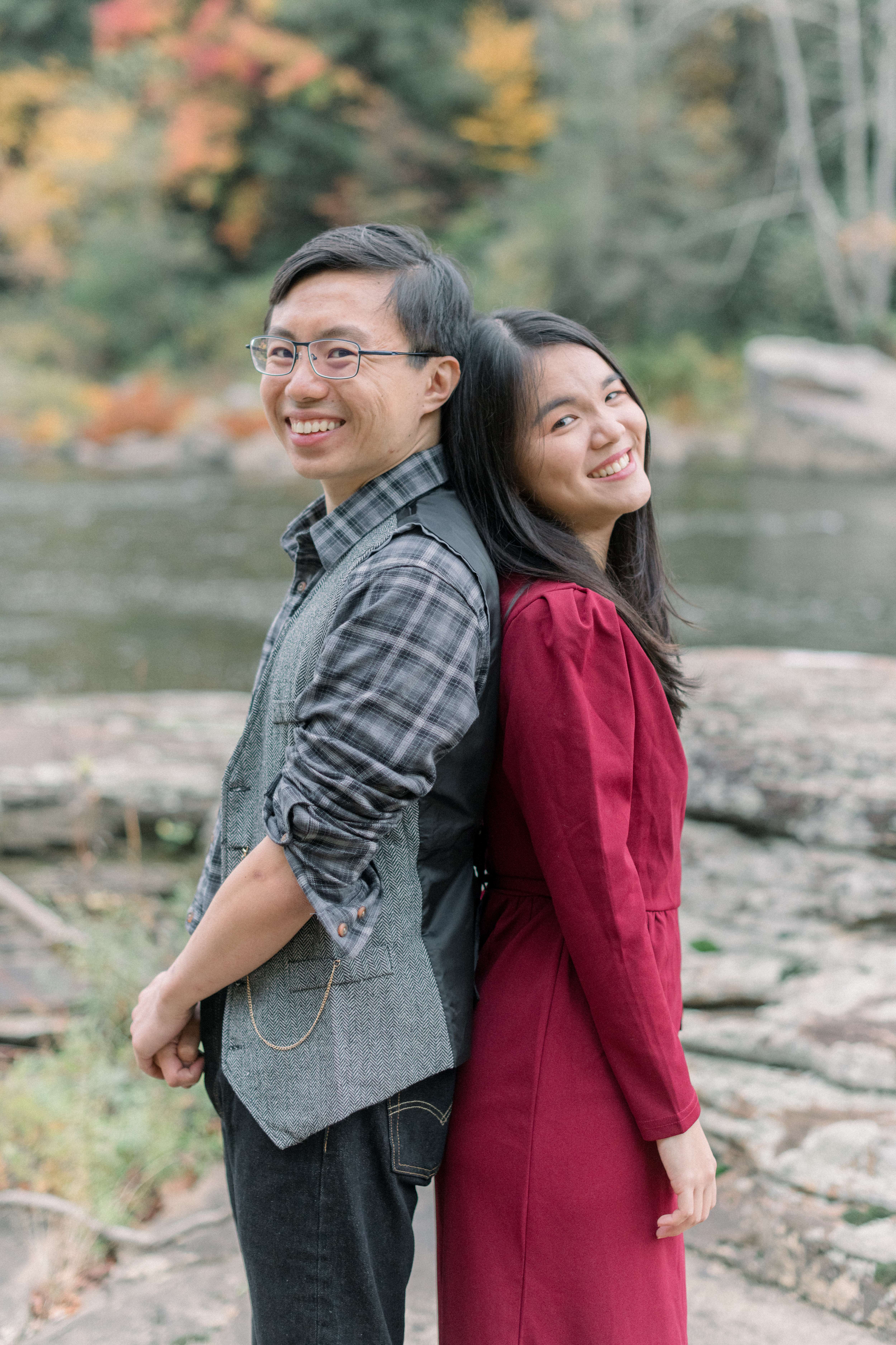 Engagement shoot in fall. Ohiopyle, PA, USA.
